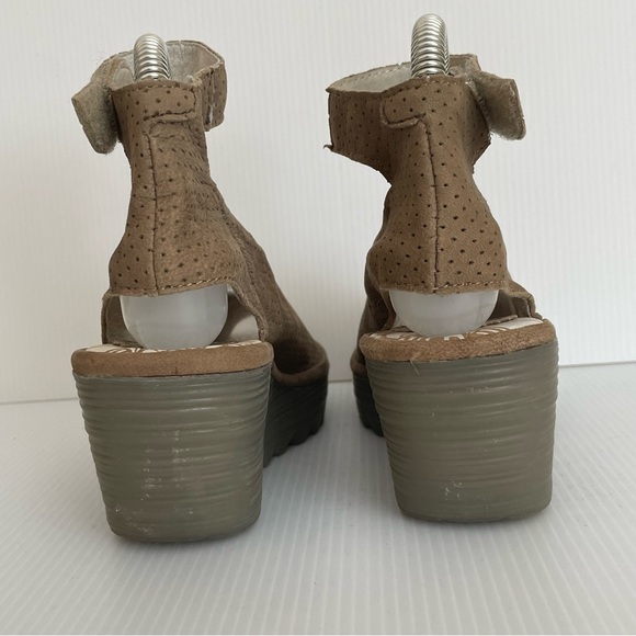 FLY London Womens Yala Peep Toe Wedges Khaki Cupido Size US 5.5-6 EU 36 - Picture 3 of 8